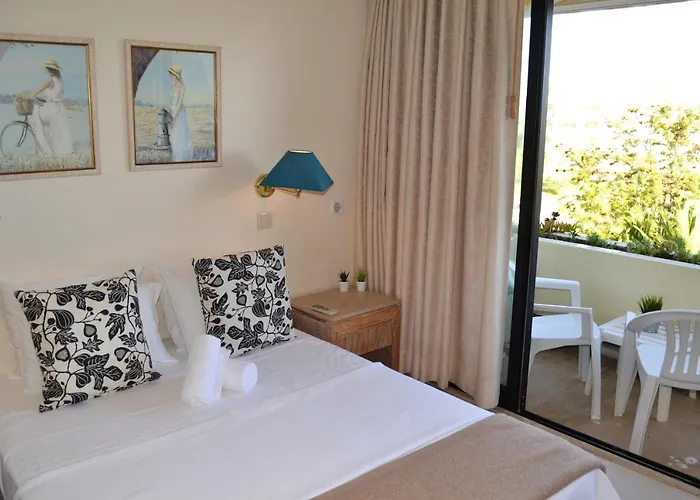 Marachique Duplex Daire Alvor